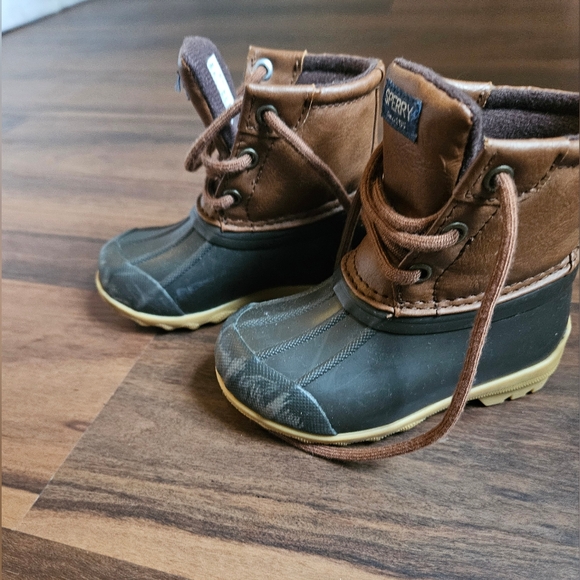 Sperry Rainboots 6 C - Picture 3 of 5